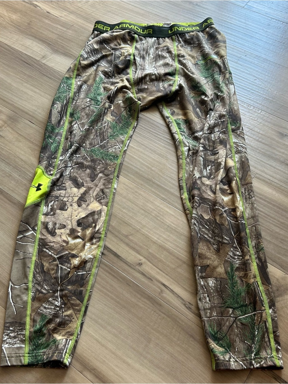 Under Armour Compression Leggings XXL Scent Control Camo Base Layer Hunting Pant